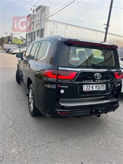 تويوتا لاندكروزر